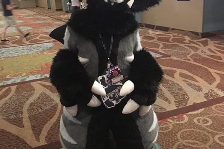 Kostum Furry di Indonesia