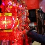 Kenapa Imlek Indentik dengan Baju Warna Merah